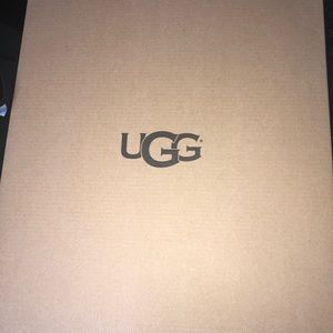 UGG Boots *comes with box